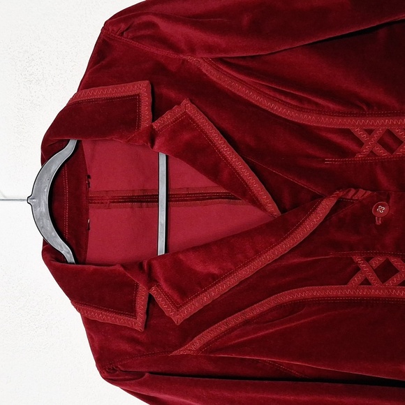 White House Black Market Red Burgundy Romantic Velvet Jacket Approx. Size S - Picture 2 of 14